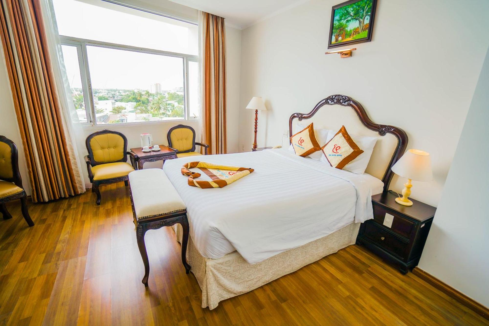 Hoa Binh 1 Hotel Long Xuyên Εξωτερικό φωτογραφία