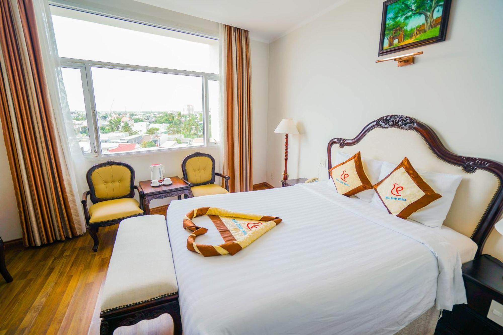 Hoa Binh 1 Hotel Long Xuyên Εξωτερικό φωτογραφία