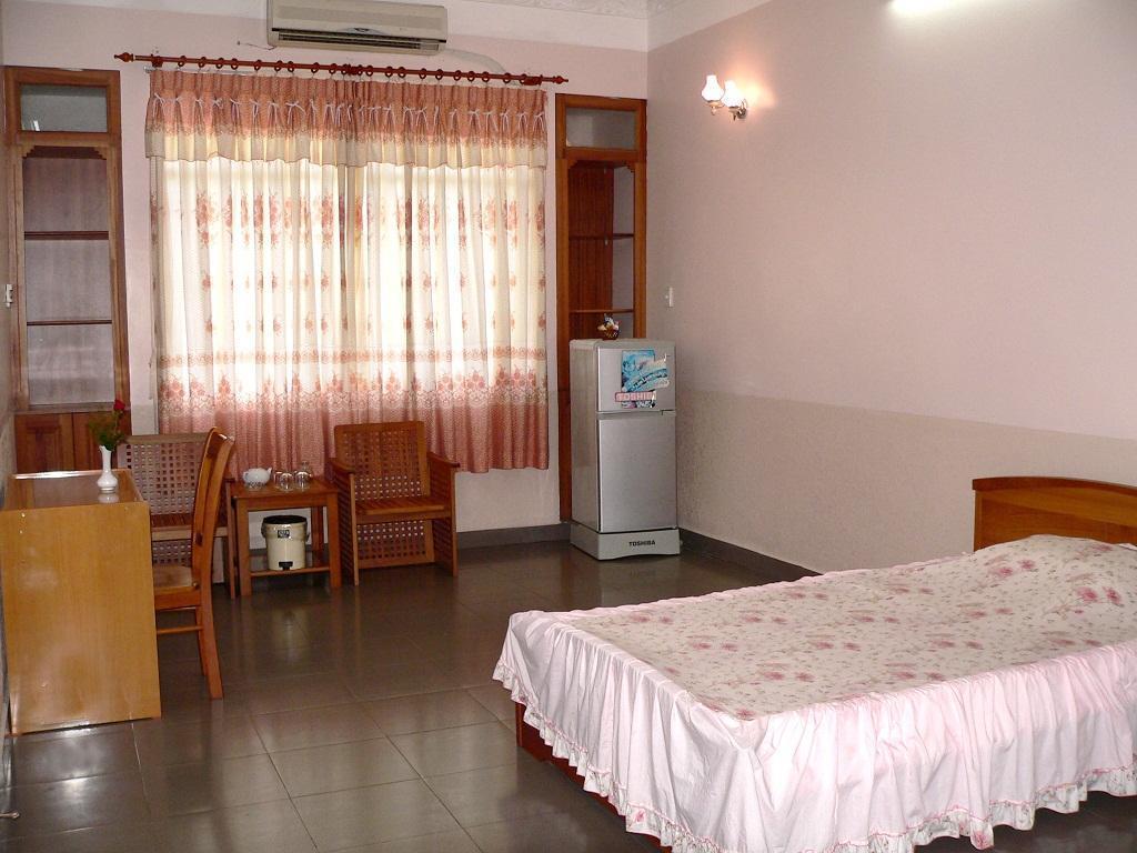 Hoa Binh 1 Hotel Long Xuyên Εξωτερικό φωτογραφία